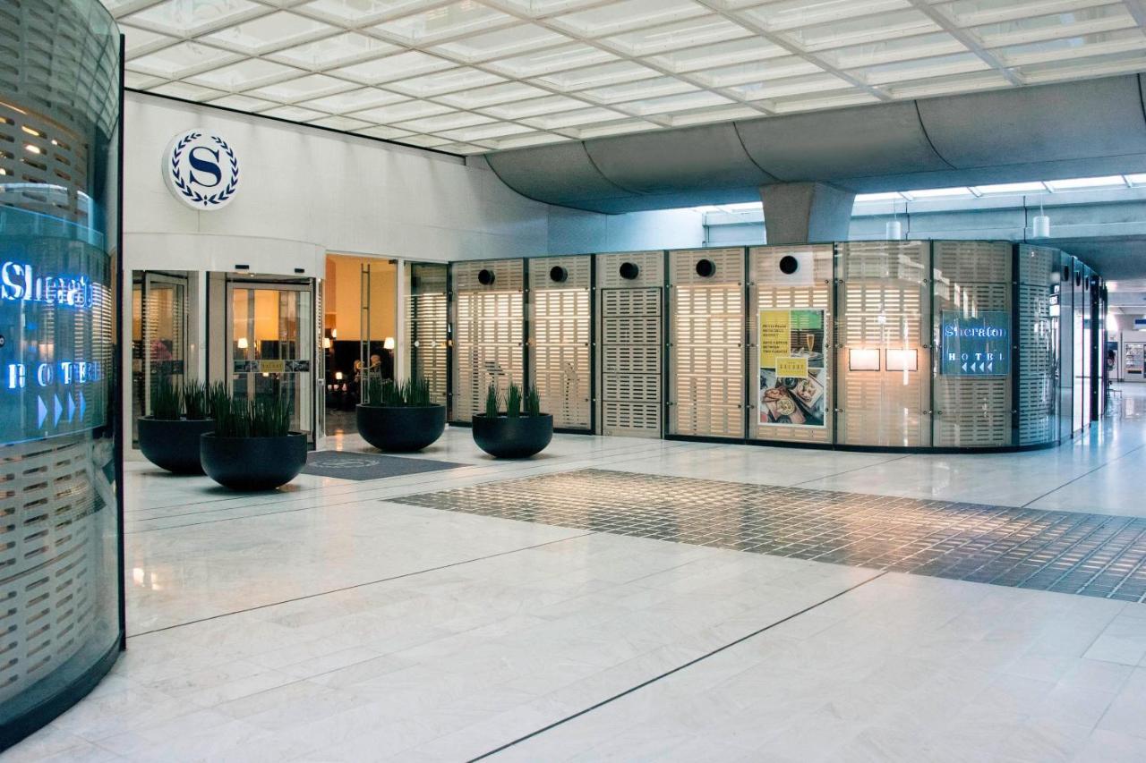 巴黎鲁瓦西机场喜来登酒店 鲁瓦西昂法兰西 外观 照片